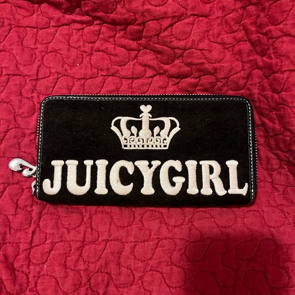 JuicyGirl Wallet - Picture 2 of 6